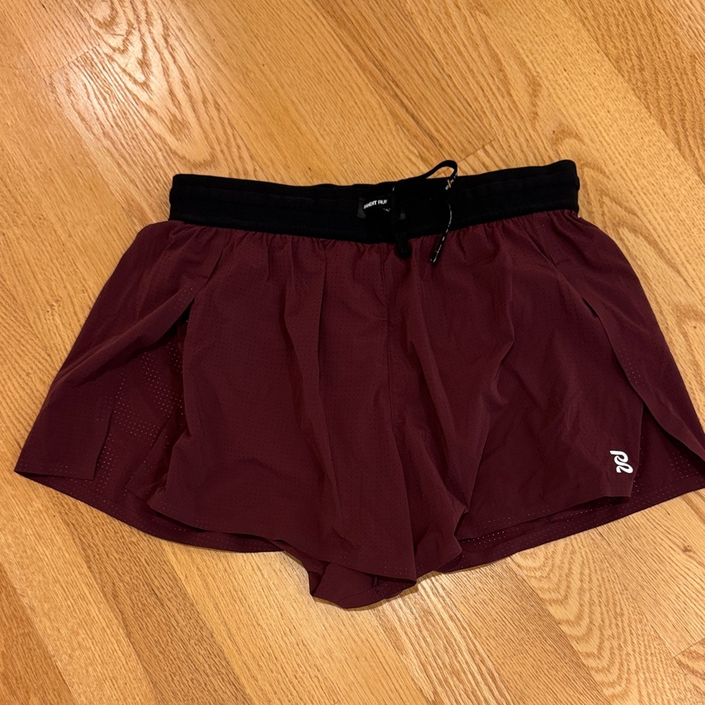 Bandit running Women's Burgundy vento 3” Athletic Shorts